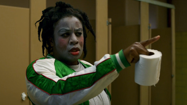 Orange is the New Black Saison 5 Épisode 10 : « Mettons un sourire sur ...
